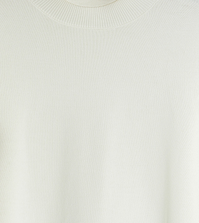 اٍل سي واي كيكي  سترات بياقة سلحفاة - أبيض Turtle neck Sweaters