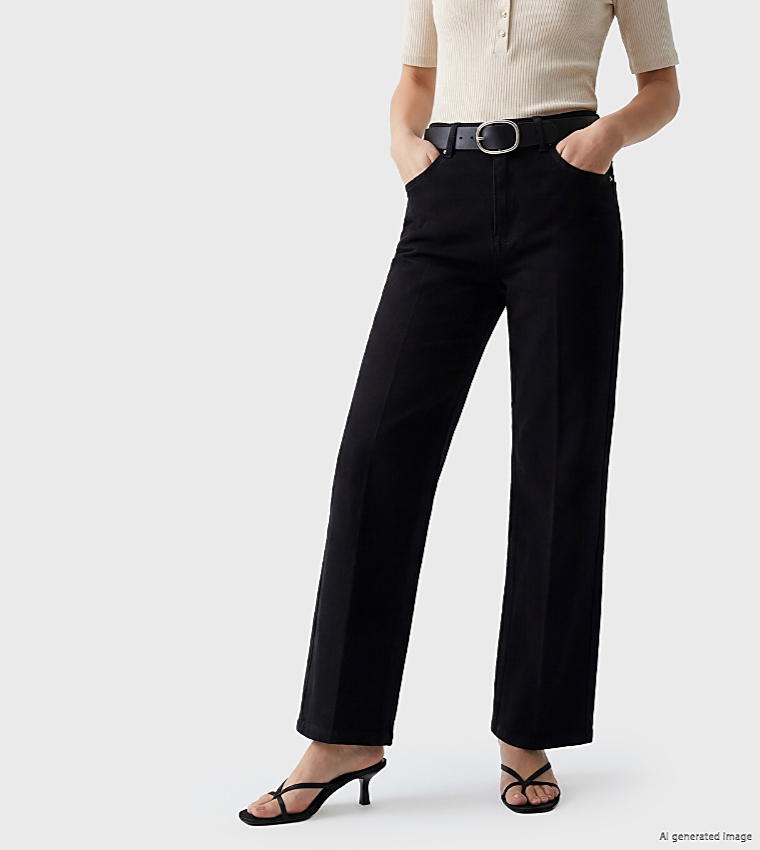 Solid Regular Fit Jeans