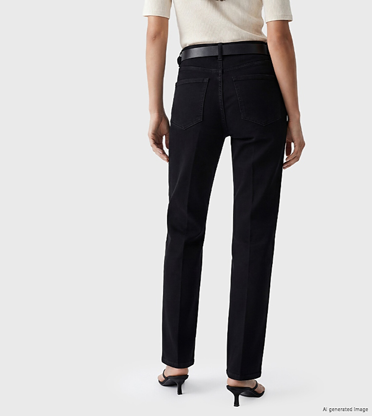 Solid Regular Fit Jeans