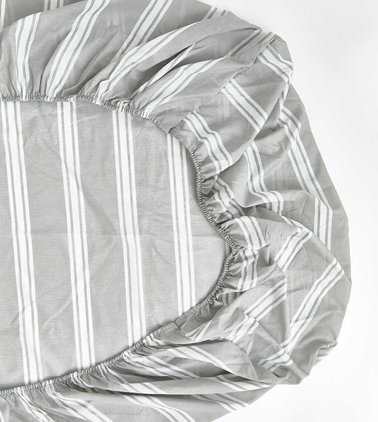 Striped Patterned Single Sheet