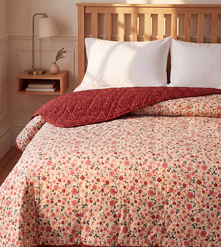Floral Patterned Double Bedspread