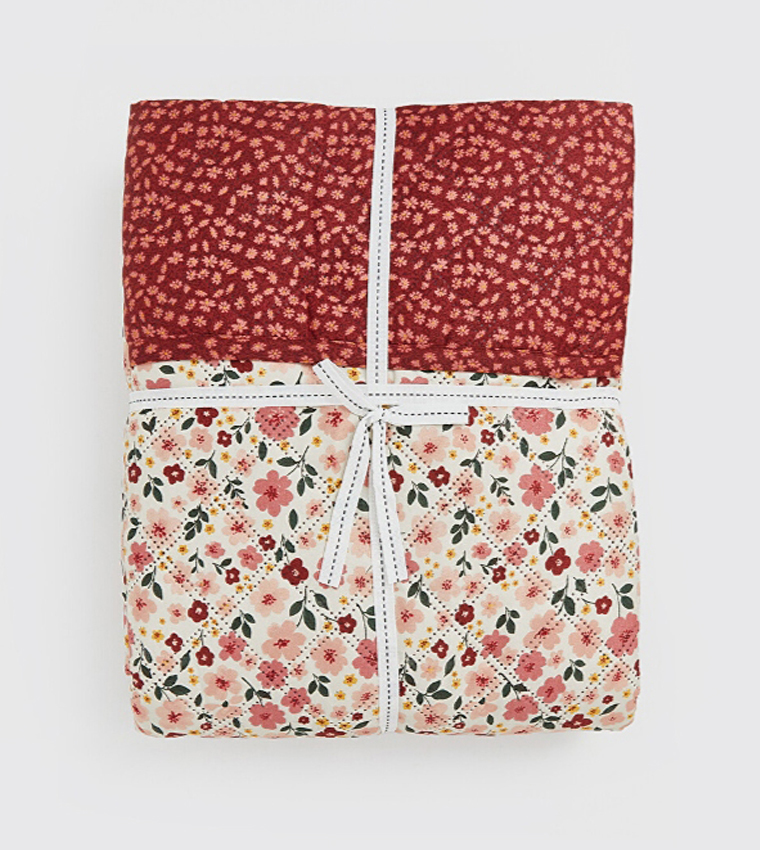 Floral Patterned Double Bedspread