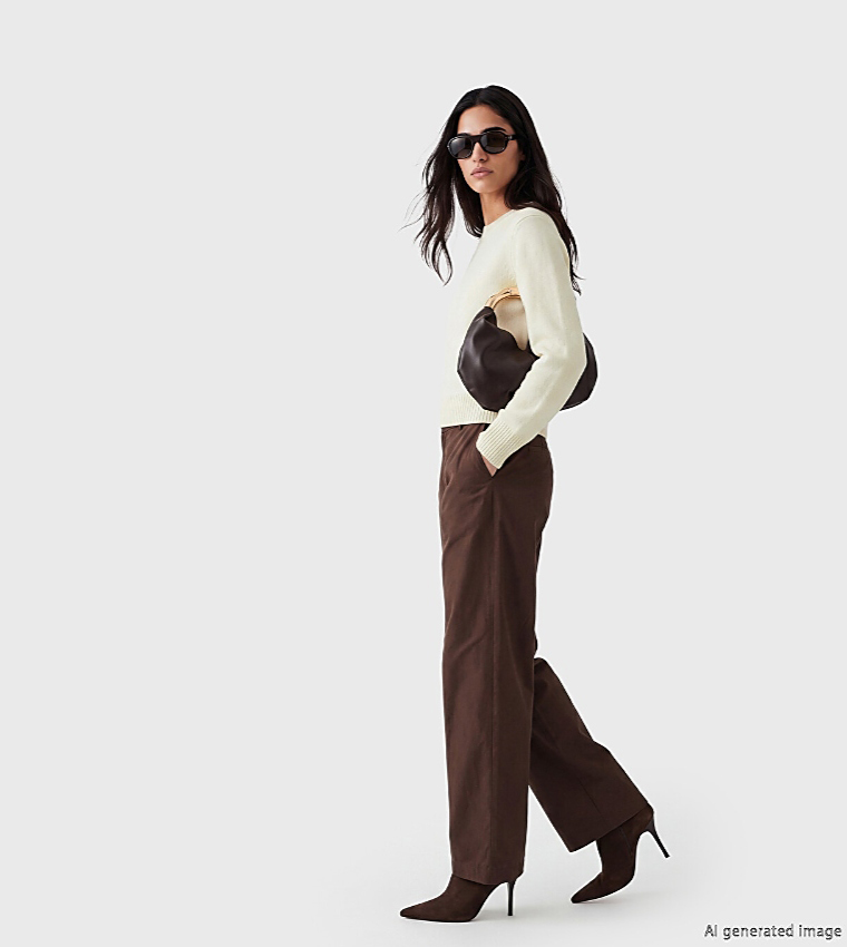 اٍل سي واي كيكي  سترات بياقة دائرية - كريمي  Round Neck Sweaters
