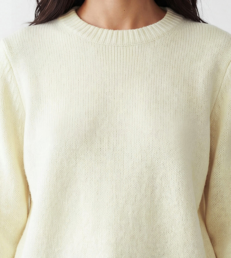 اٍل سي واي كيكي  سترات بياقة دائرية - كريمي  Round Neck Sweaters
