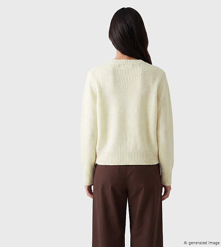 اٍل سي واي كيكي  سترات بياقة دائرية - كريمي  Round Neck Sweaters