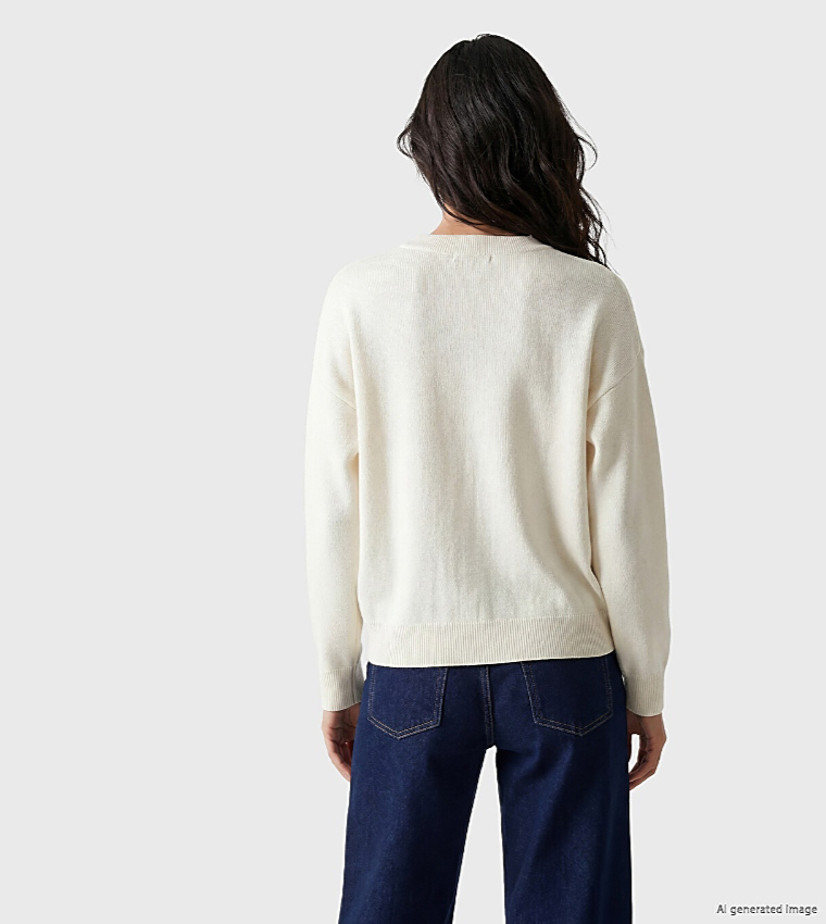 اٍل سي واي كيكي  سترات بياقة دائرية - كريمي  Round Neck Sweaters