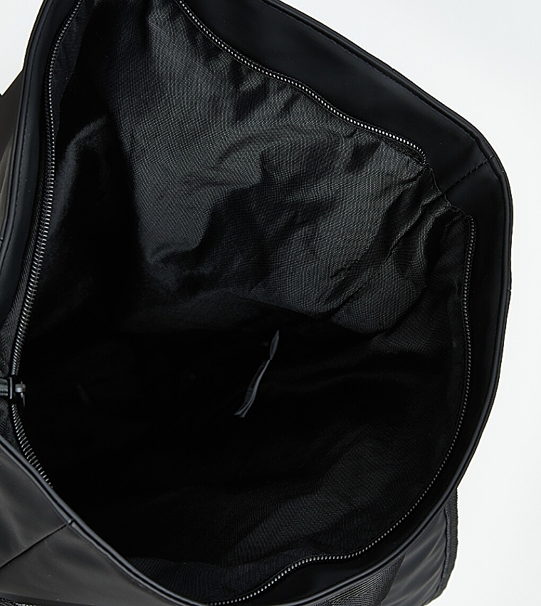 Solid Buckle Closure Backpack