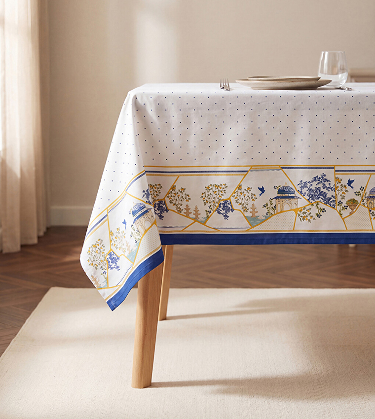 Patchwork Patterned Tablecloth