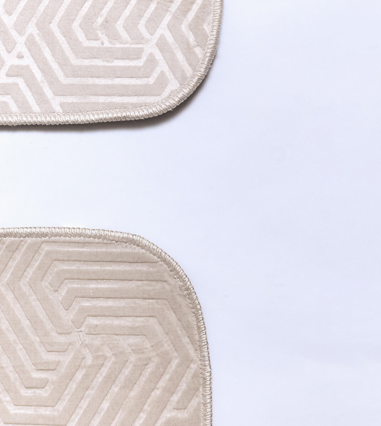 2-Pack Geometric Patterned Bath Mat Set