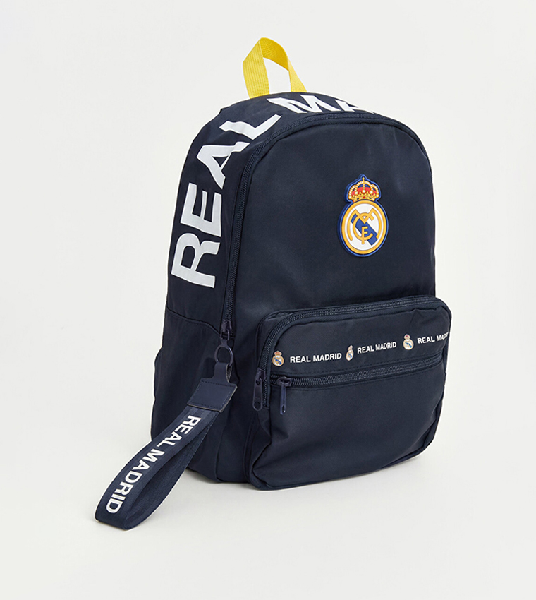 شنطة ظهر بسحاب وطبعة ريال مدريد