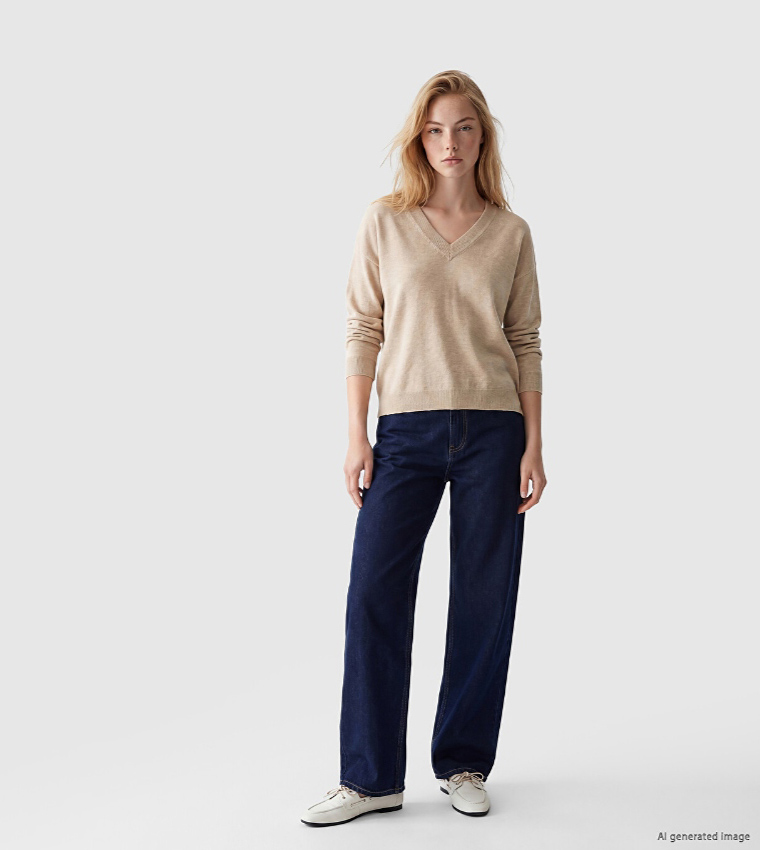 اٍل سي واي كيكي  سترات بياقة V  - بيج فاتح V-neck Sweaters