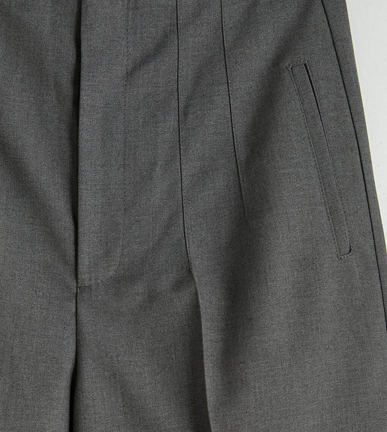Solid Pleat Detail Wide Leg Trousers