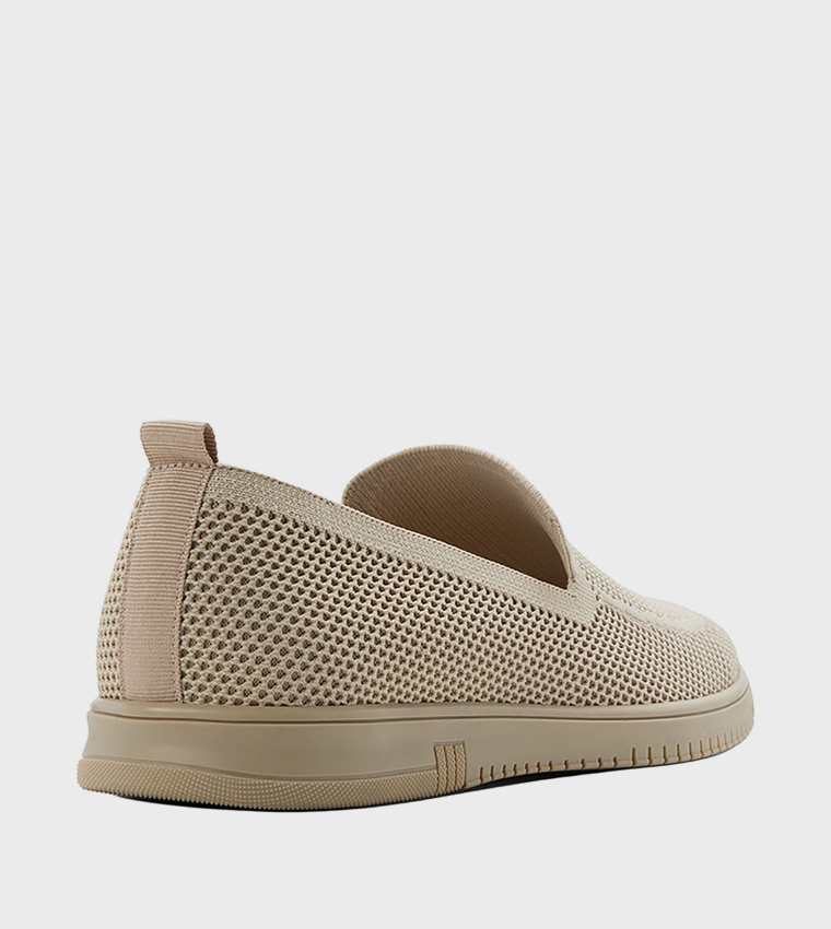 LUXTON Textured Round Toe Casual Slip-Ons