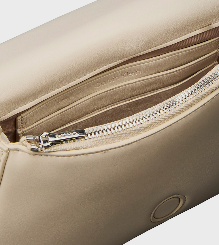 Solid Chain Strap Crossbody Bag