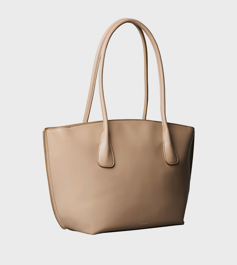 Logo Detail Dome Tote Bag