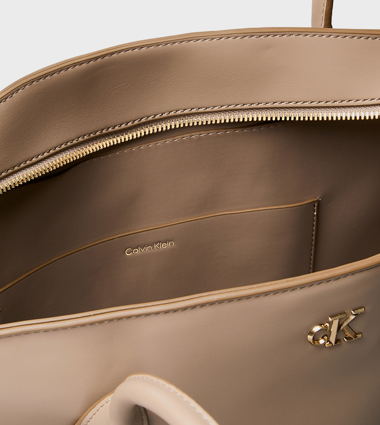 Logo Detail Dome Tote Bag