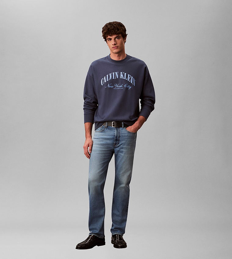 Washed Mid Rise Straight Fit Jeans