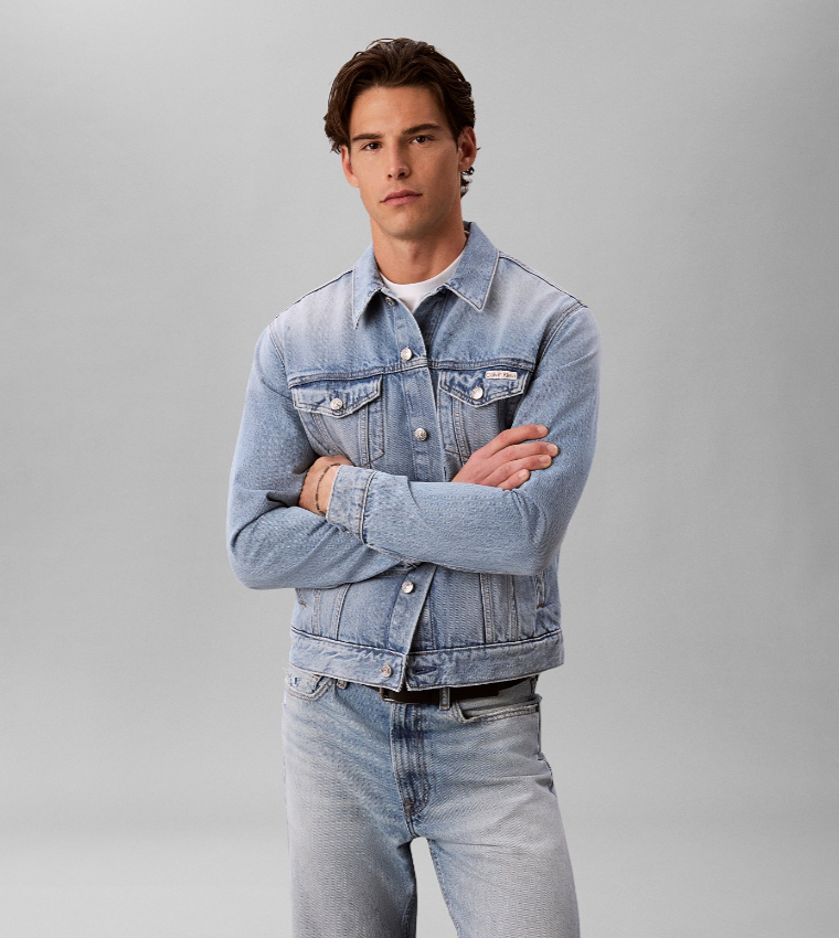 Washed Long Sleeves Denim Jacket