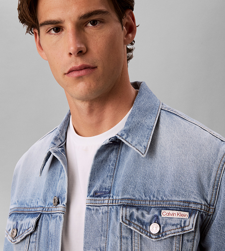 Washed Long Sleeves Denim Jacket