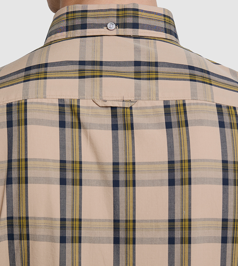 Plaid Button-Down Collar Shirt