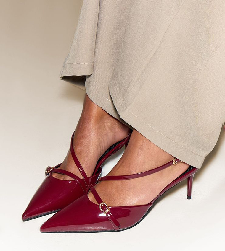 Burgundy Pointed Toe Buckle Detail Pumps