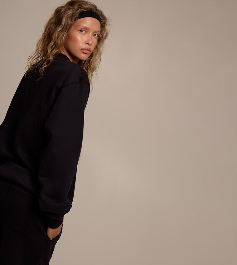 سويتشيرت صوف سادة كم طويل