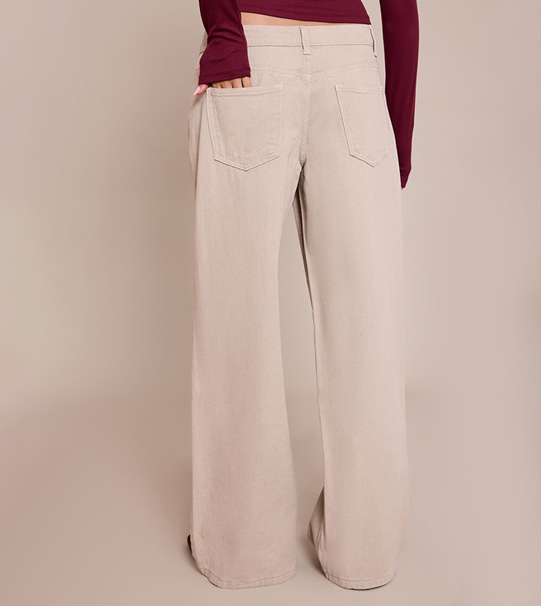 Low Rise Wide Leg Jeans