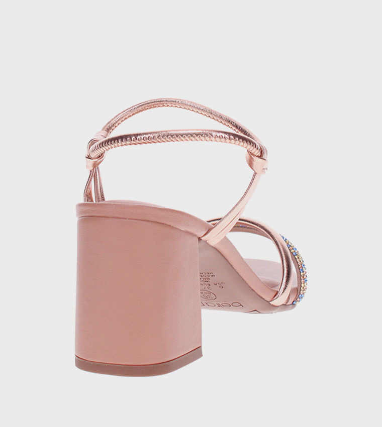 صندل كعب مزخرف 