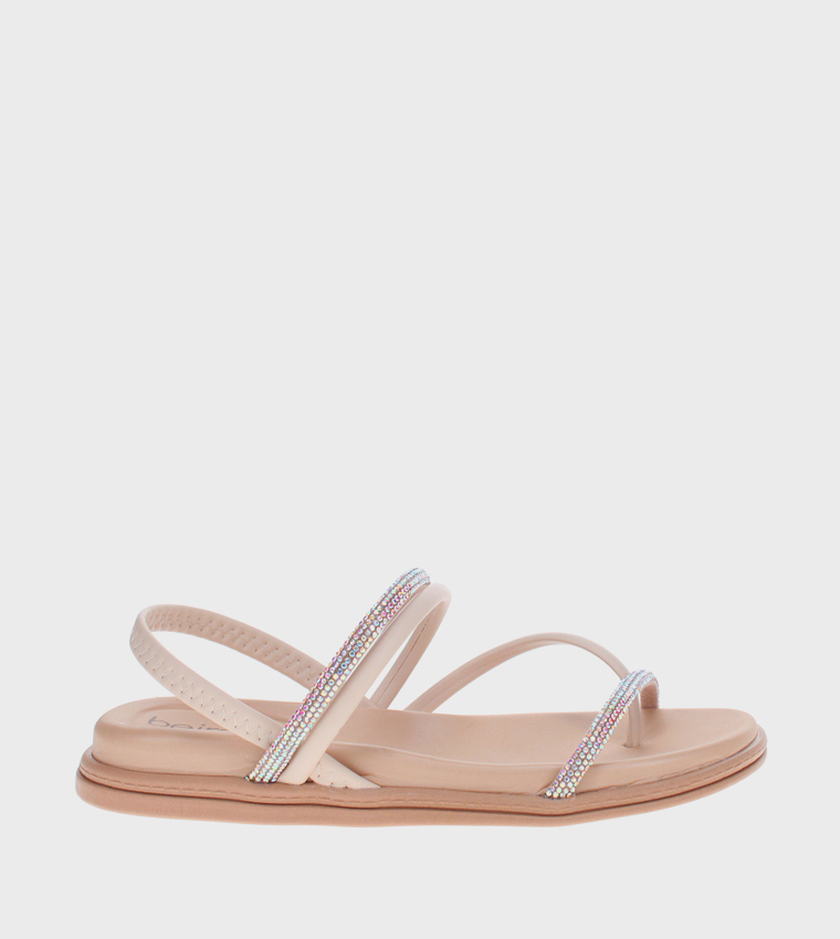 بيرا ريو  الصنادل المسطحة - كريمي  Flat Sandals