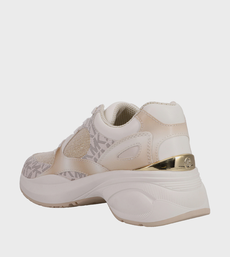 سنيكرز جري زوما بطبعة شعار