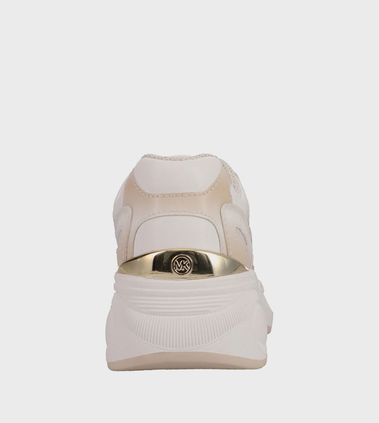 سنيكرز جري زوما بطبعة شعار