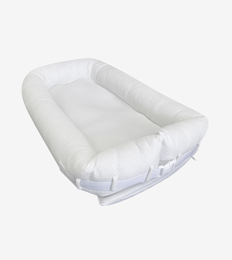 مهد متنقل للاسترخاء للمواليد