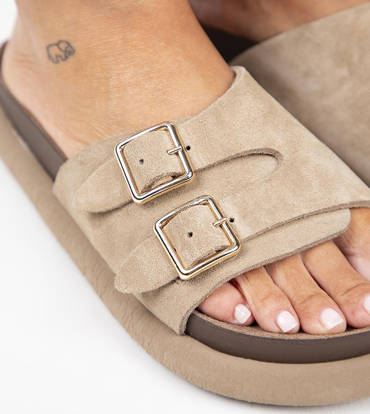 صندل جلد طبيعي مريح بمشبكين