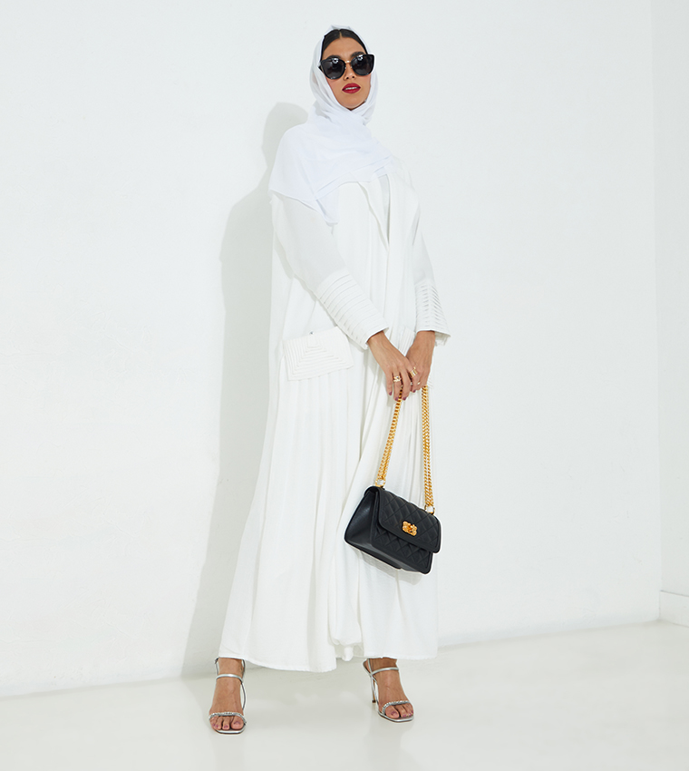 مويستريت  عباية - أبيض  Abayas