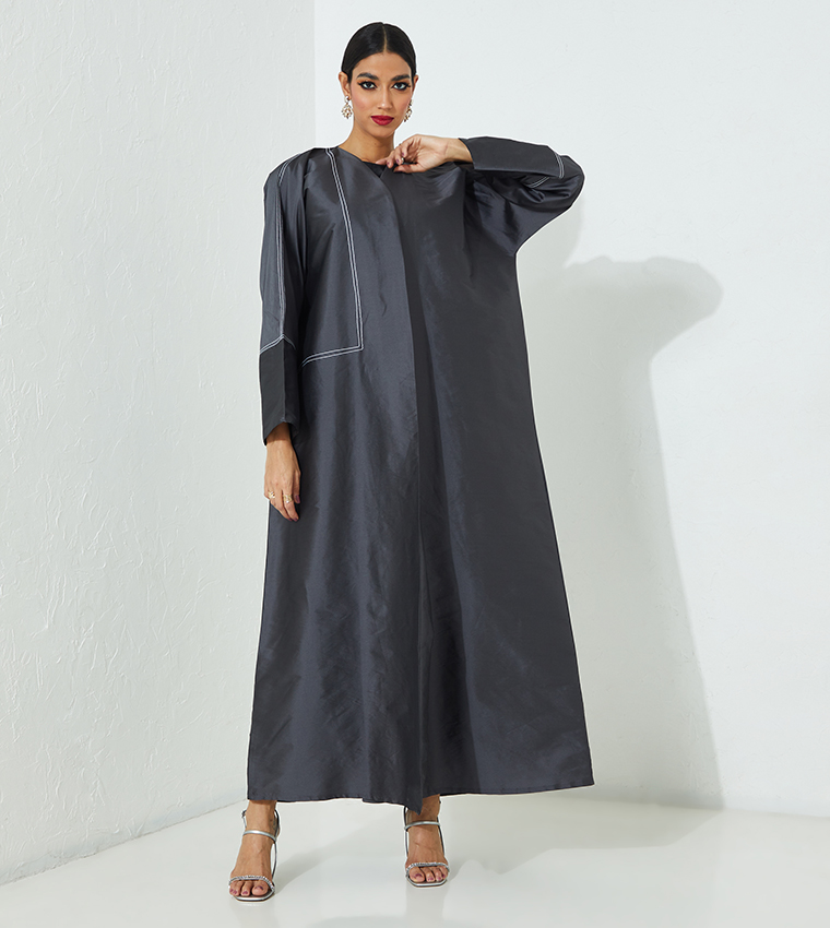 عباية مناسبات مطرزة 