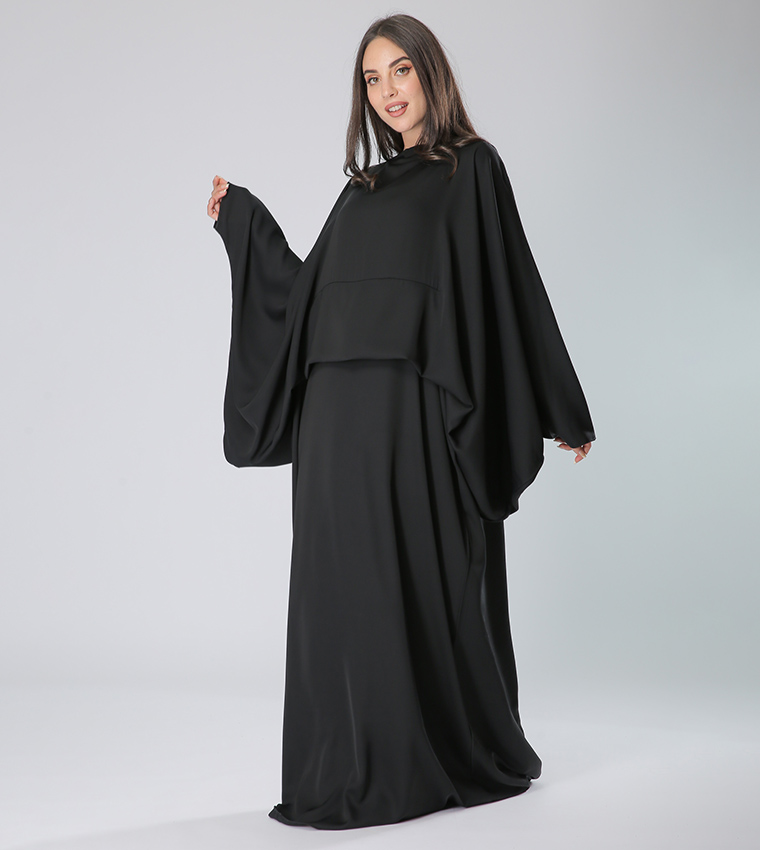 عباية بأكمام باجي 