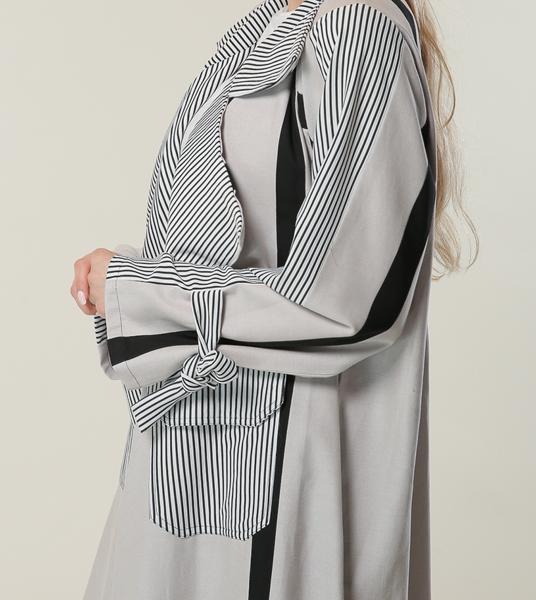 مويستريت  عباية - أبيض Abayas
