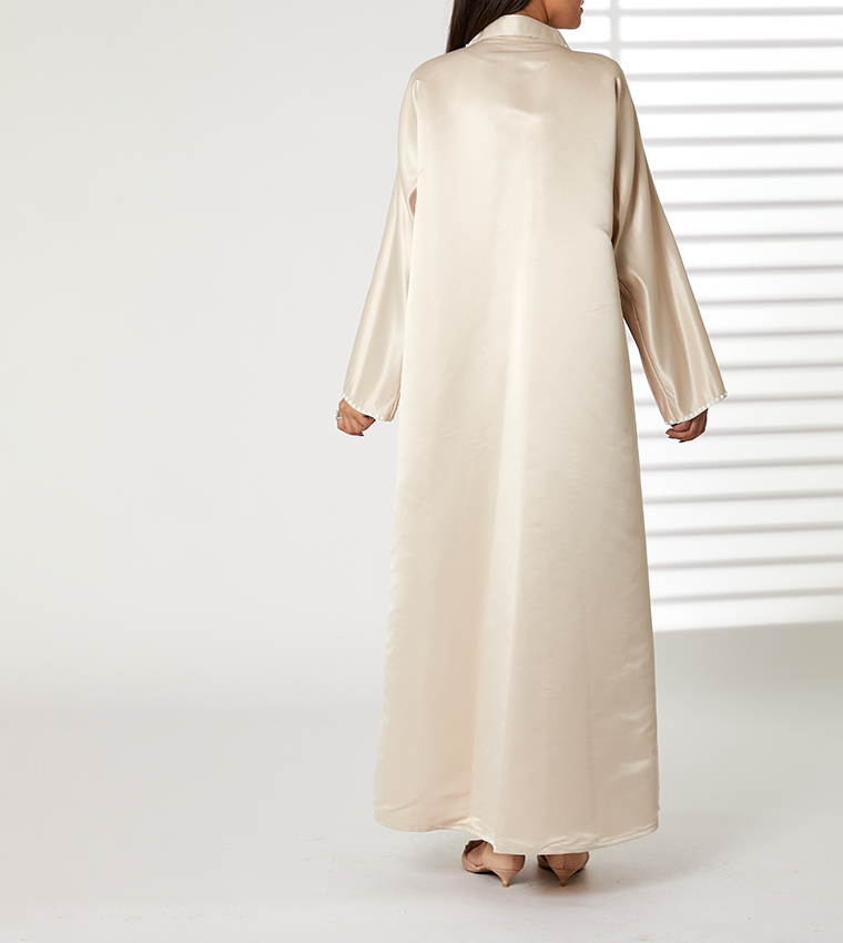 عباية بياقة شال 