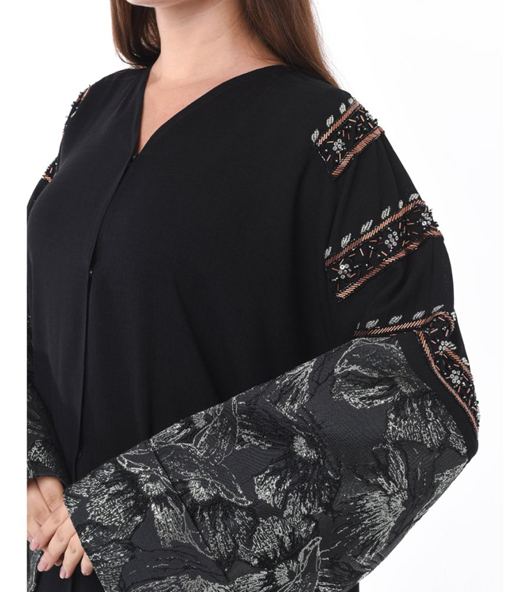 Hand Embroidery and Jacquard Abaya