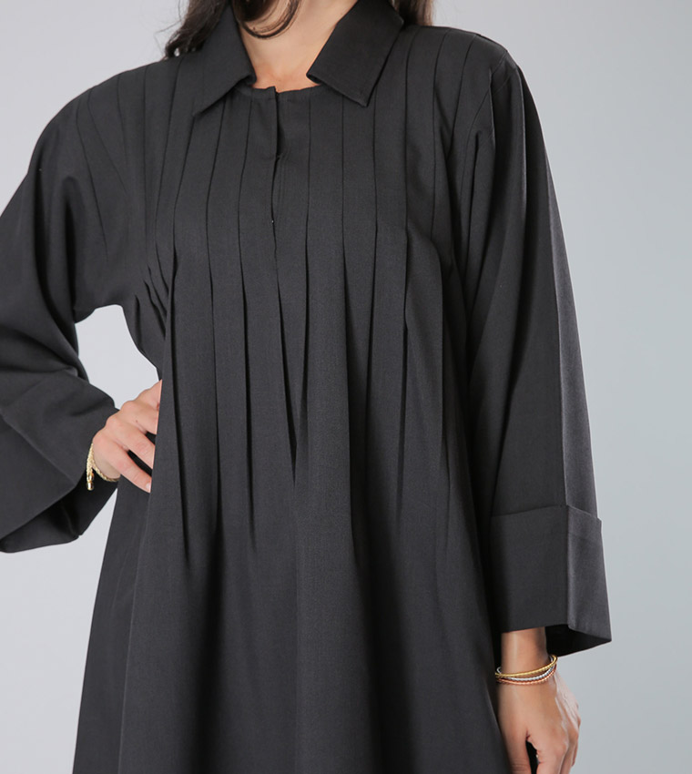 Pleated V Neck Abaya