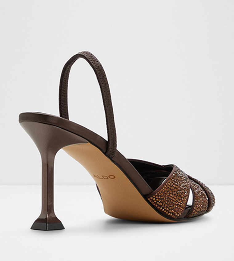 صندل كعب مزين