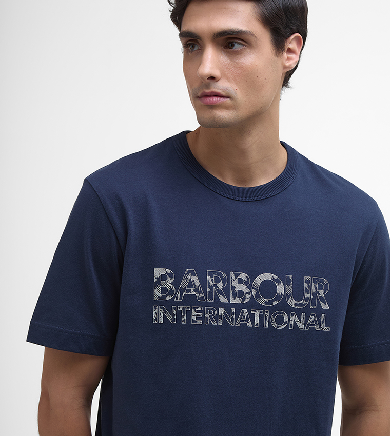 تيشيرت بياقة مستديرة 