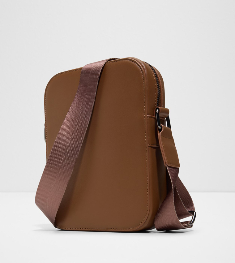 شنطة كروس بودي بنقشة