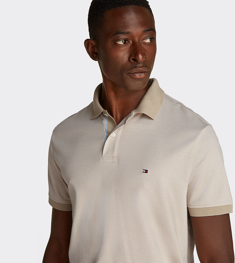 تيشيرت بولو مخطط بأكمام قصيرة