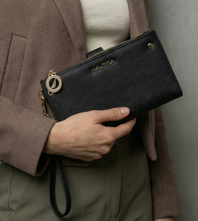 محفظة سيا ثنائية الطي