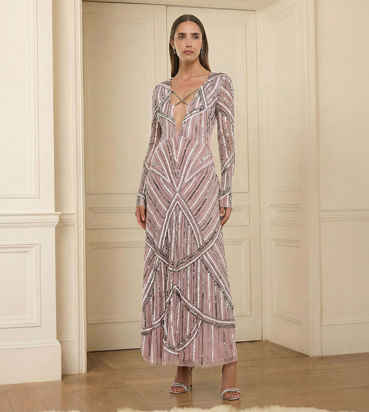 فستان ماكسي كم طويل بقبة V