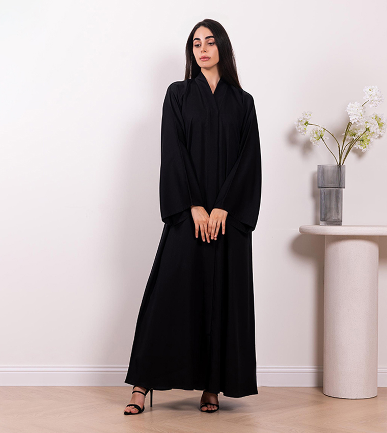 عباية نيدا سادة كم فلير