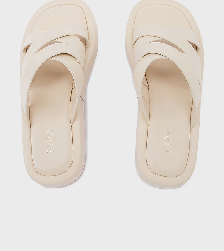 Solid Strappy Platform Sandals