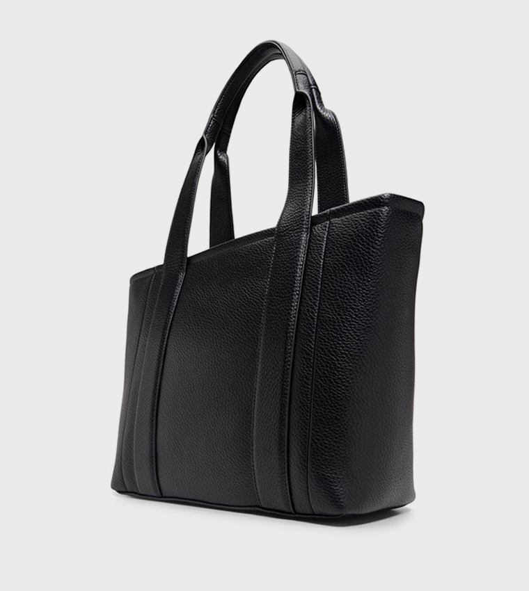 NOELE Textured Tote Bag