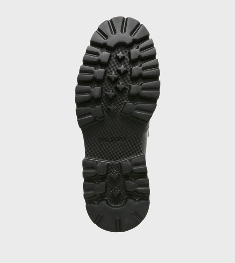 NOMADD Solid Round Toe Loafers